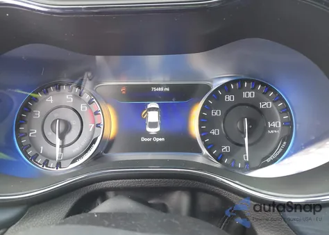 2015 Chrysler 200 S из США, поврежденный, VIN 1C3CCCBB0FN567717